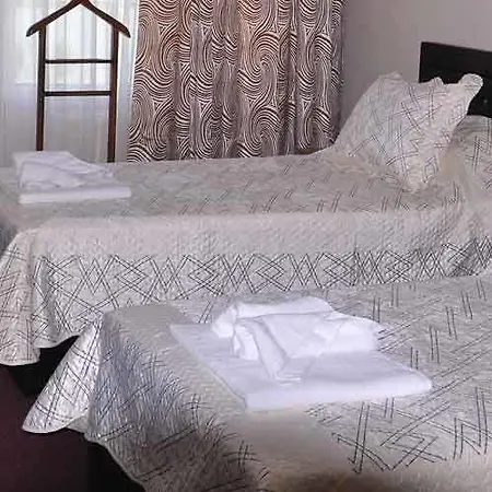 إمسا اوتيل مالتيبيديكي إيفينيز