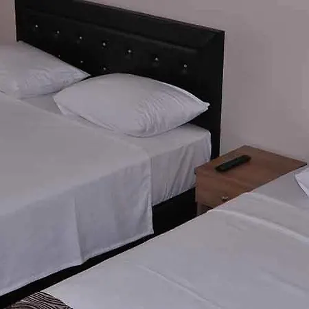 إمسا اوتيل مالتيبيديكي إيفينيز
