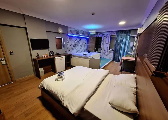 Apartmanhotel Emsa Maltepedeki Eviniz